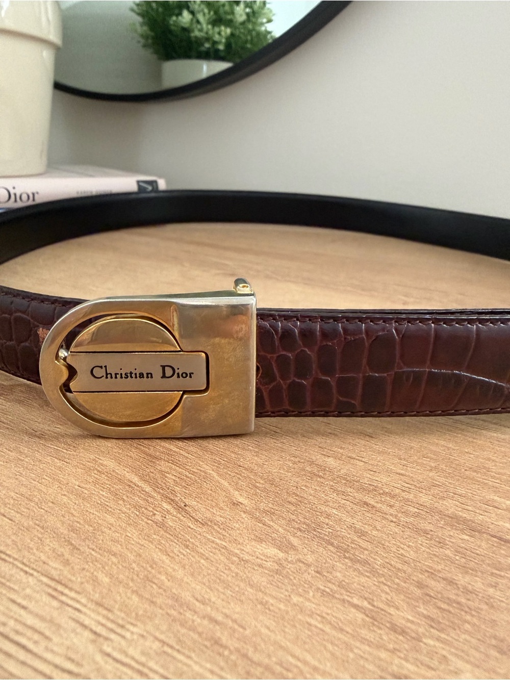 Dior women’s Black Leather Belt with Gold Christian Dior Buckle reversible - Picture 6 of 9